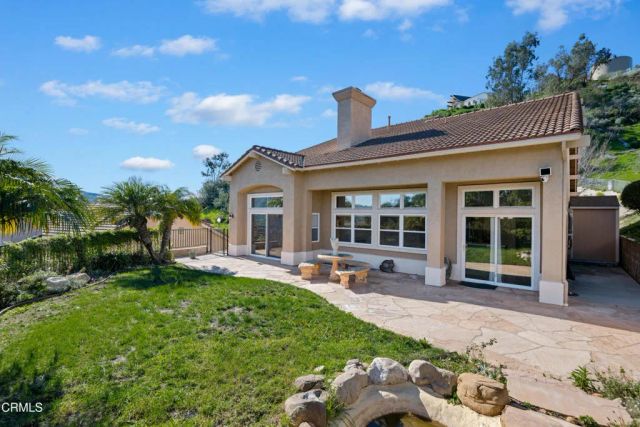 815 Vista Grande Drive, Santa Paula, CA 93060