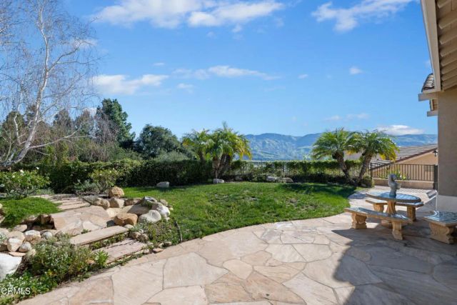 815 Vista Grande Drive, Santa Paula, CA 93060