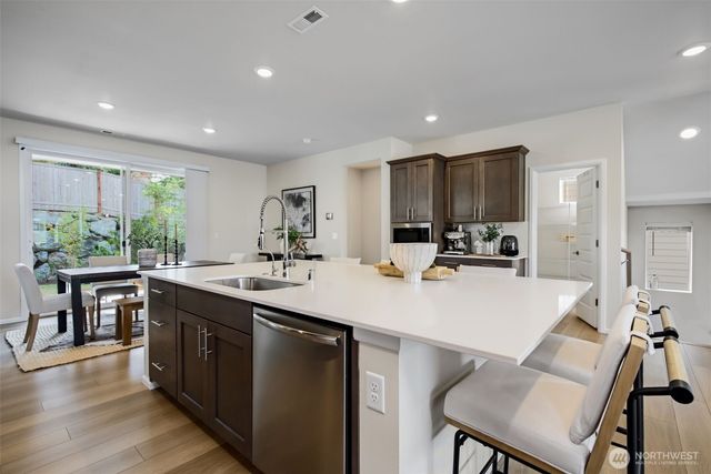 6020 135th Place SW, Edmonds, WA 98026