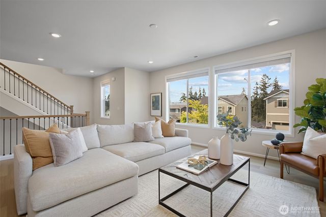 6020 135th Place SW, Edmonds, WA 98026