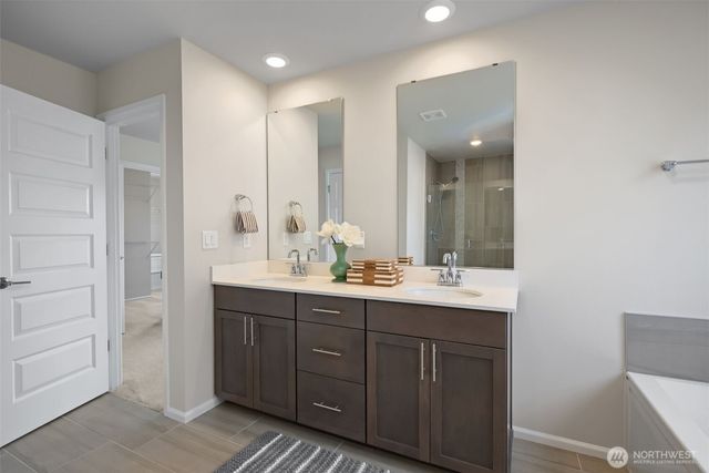 6020 135th Place SW, Edmonds, WA 98026