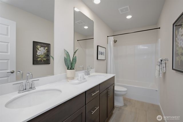 6020 135th Place SW, Edmonds, WA 98026