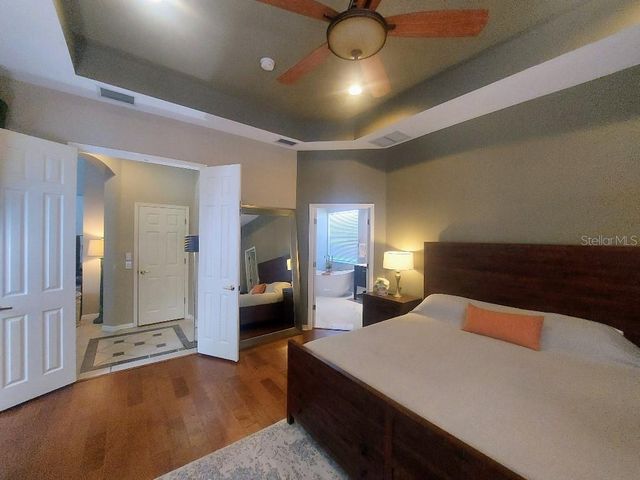 9820 GRETNA GREEN DRIVE, Tampa, FL 33626