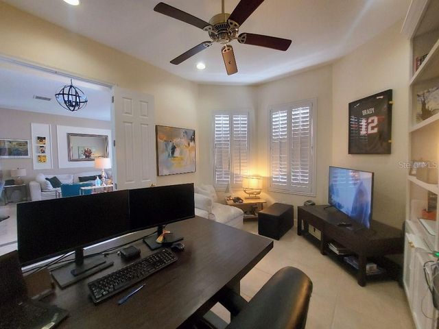 9820 GRETNA GREEN DRIVE, Tampa, FL 33626