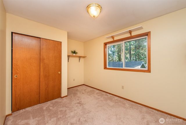 38 Brighton Avenue, Port Hadlock, WA 98339