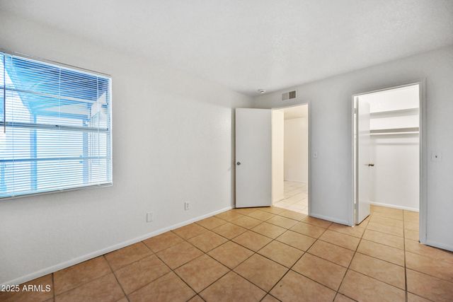 725 E VOGEL Avenue 203, Phoenix, AZ 85020