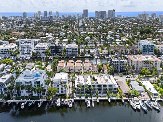 215 Hendricks Isle, Fort Lauderdale, FL 33301
