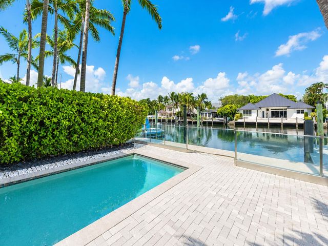 215 Hendricks Isle, Fort Lauderdale, FL 33301
