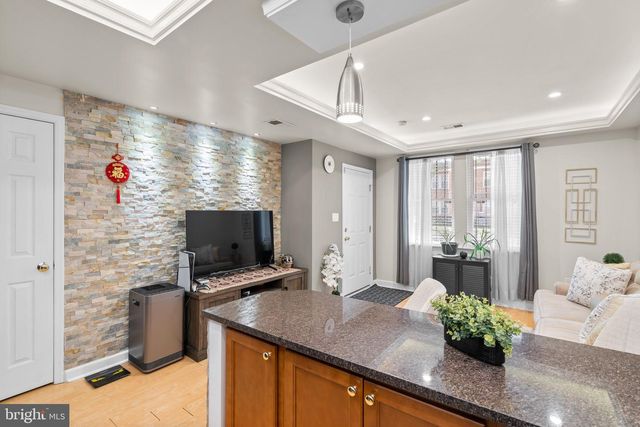 1658 WEST VIRGINIA NE #101, Washington, DC 20002