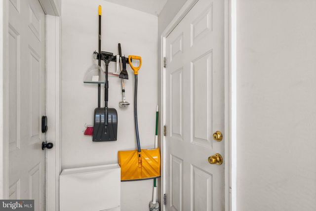 1658 WEST VIRGINIA NE #101, Washington, DC 20002