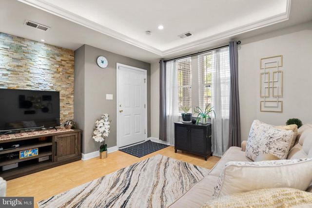 1658 WEST VIRGINIA NE #101, Washington, DC 20002