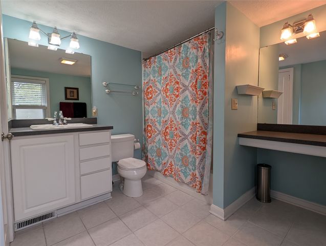 533 BEVERLY Drive, Erie, PA 16505