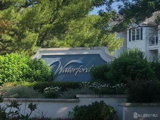 1125 Waterford Drive, Edison, NJ 08817
