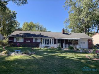 4823 Cedarhurst Road, Toledo, OH 43613