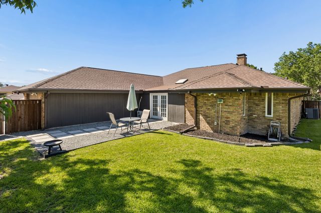 1405 Sun Valley Drive, Garland, TX 75043