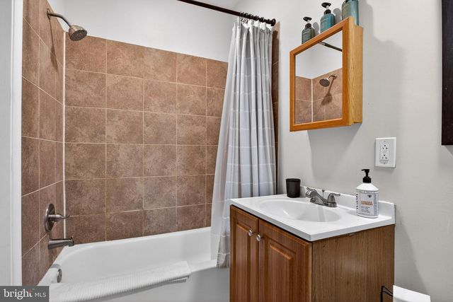 410 FOLCROFT AVE, Folcroft, PA 19032