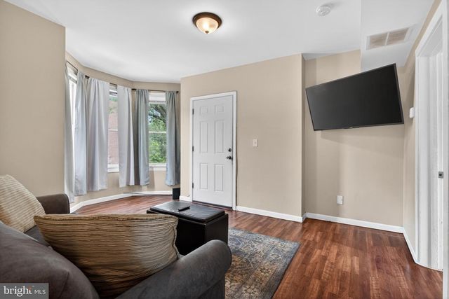 410 FOLCROFT AVE, Folcroft, PA 19032