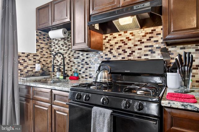 410 FOLCROFT AVE, Folcroft, PA 19032