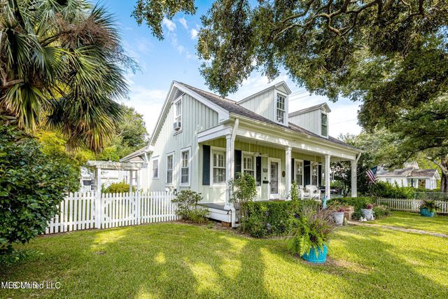 145 Saint Francis Street, Biloxi, MS 39530