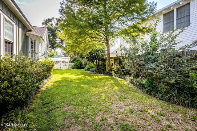 145 Saint Francis Street, Biloxi, MS 39530