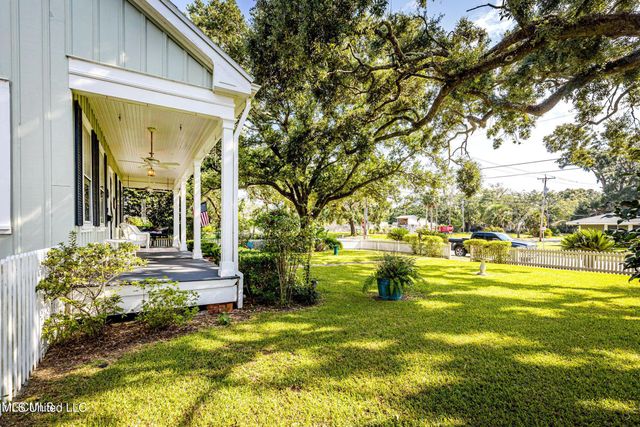 145 Saint Francis Street, Biloxi, MS 39530