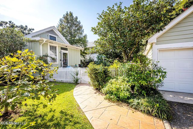 145 Saint Francis Street, Biloxi, MS 39530