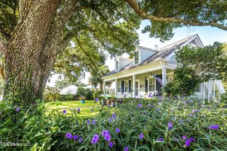 145 Saint Francis Street, Biloxi, MS 39530