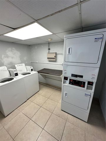 2020 NE 135th Street 807, North Miami, FL 33181