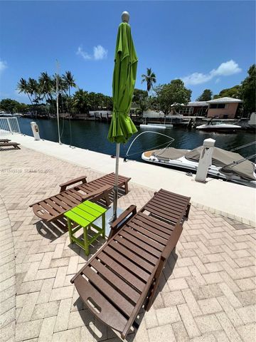 2020 NE 135th Street 807, North Miami, FL 33181