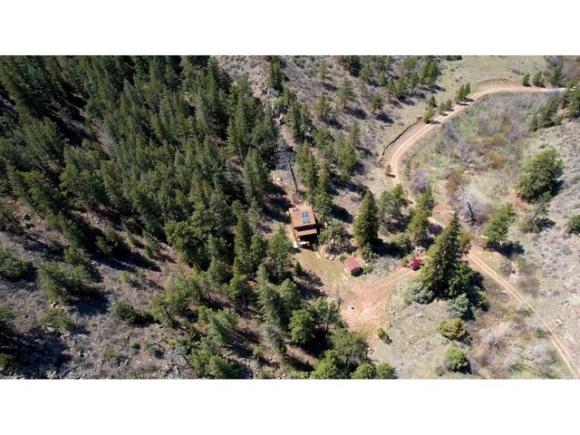 14 Calliope Ln, Livermore, CO 80536