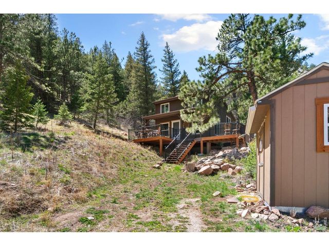 14 Calliope Ln, Livermore, CO 80536
