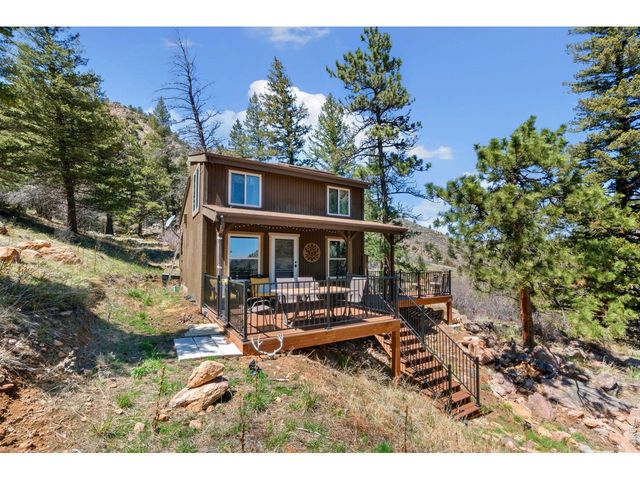 14 Calliope Ln, Livermore, CO 80536