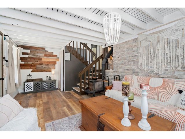 14 Calliope Ln, Livermore, CO 80536