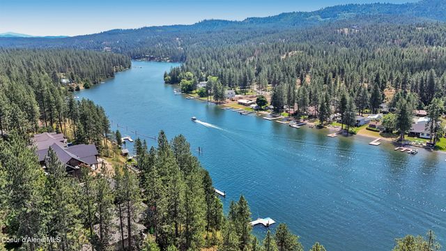 3010 E RIVERCREST DR, Post Falls, ID 83854