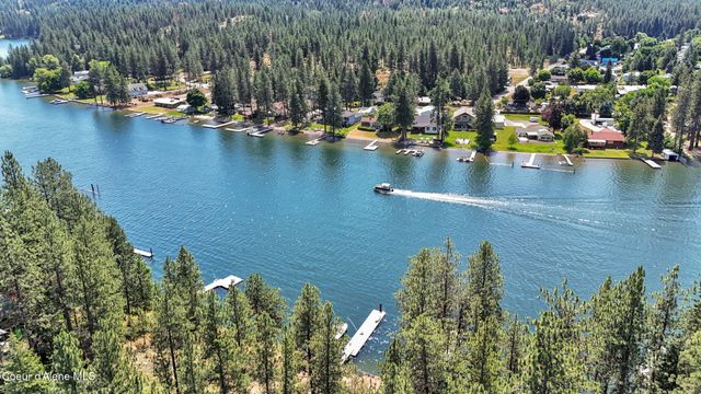 3010 E RIVERCREST DR, Post Falls, ID 83854
