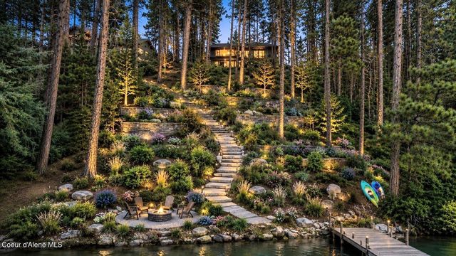 3010 E RIVERCREST DR, Post Falls, ID 83854