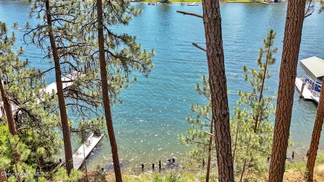 3010 E RIVERCREST DR, Post Falls, ID 83854