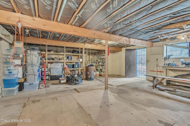 3010 E RIVERCREST DR, Post Falls, ID 83854
