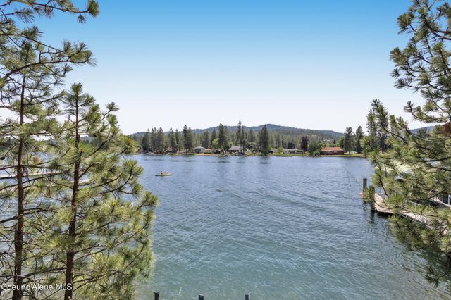 3010 E RIVERCREST DR, Post Falls, ID 83854