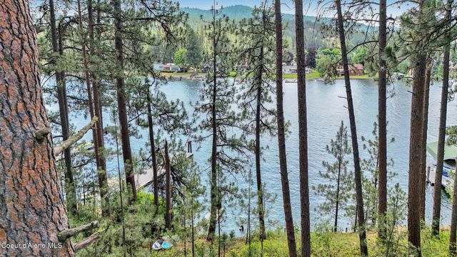 3010 E RIVERCREST DR, Post Falls, ID 83854