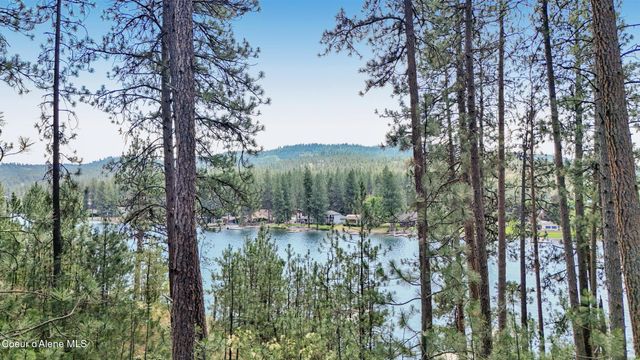 3010 E RIVERCREST DR, Post Falls, ID 83854