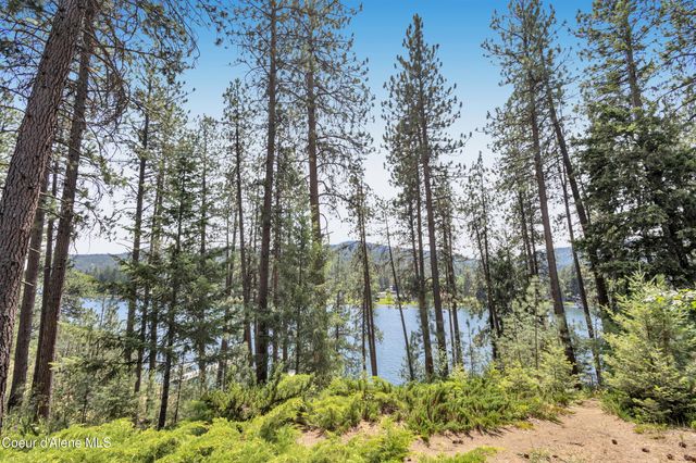 3010 E RIVERCREST DR, Post Falls, ID 83854