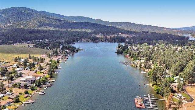 3010 E RIVERCREST DR, Post Falls, ID 83854