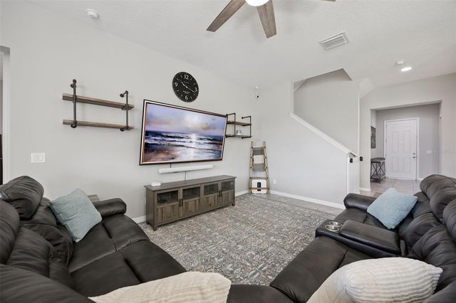 1096 ALDER TREE DRIVE, Apopka, FL 32703