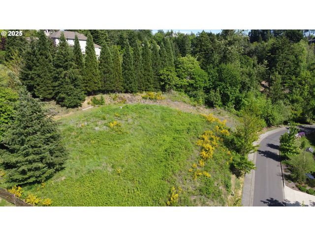 Wendell Lane, Eugene, OR 97405