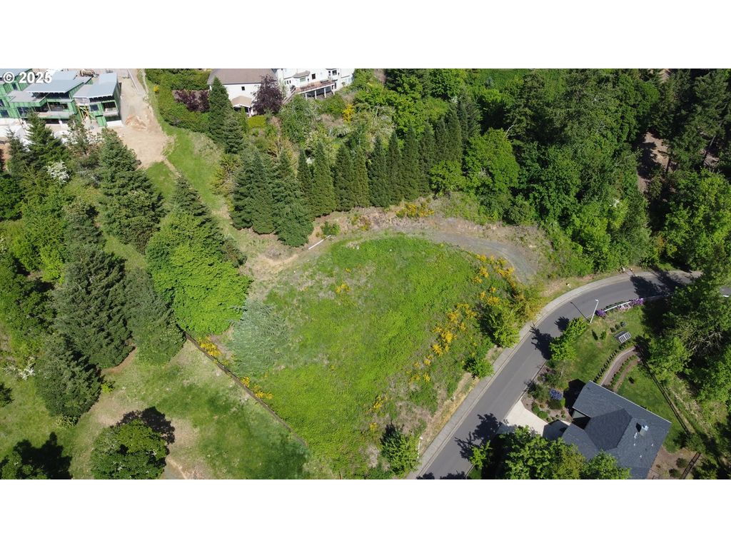 Wendell Lane, Eugene, OR 97405