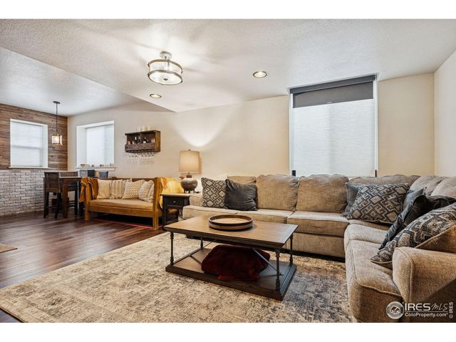 613 Cove Dr, Loveland, CO 80537