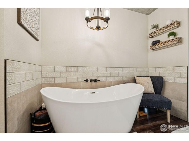 613 Cove Dr, Loveland, CO 80537