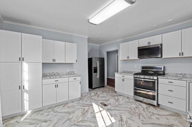 305 Gordon Street, Thomson, GA 30824