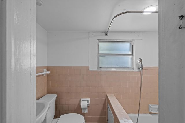 305 Gordon Street, Thomson, GA 30824